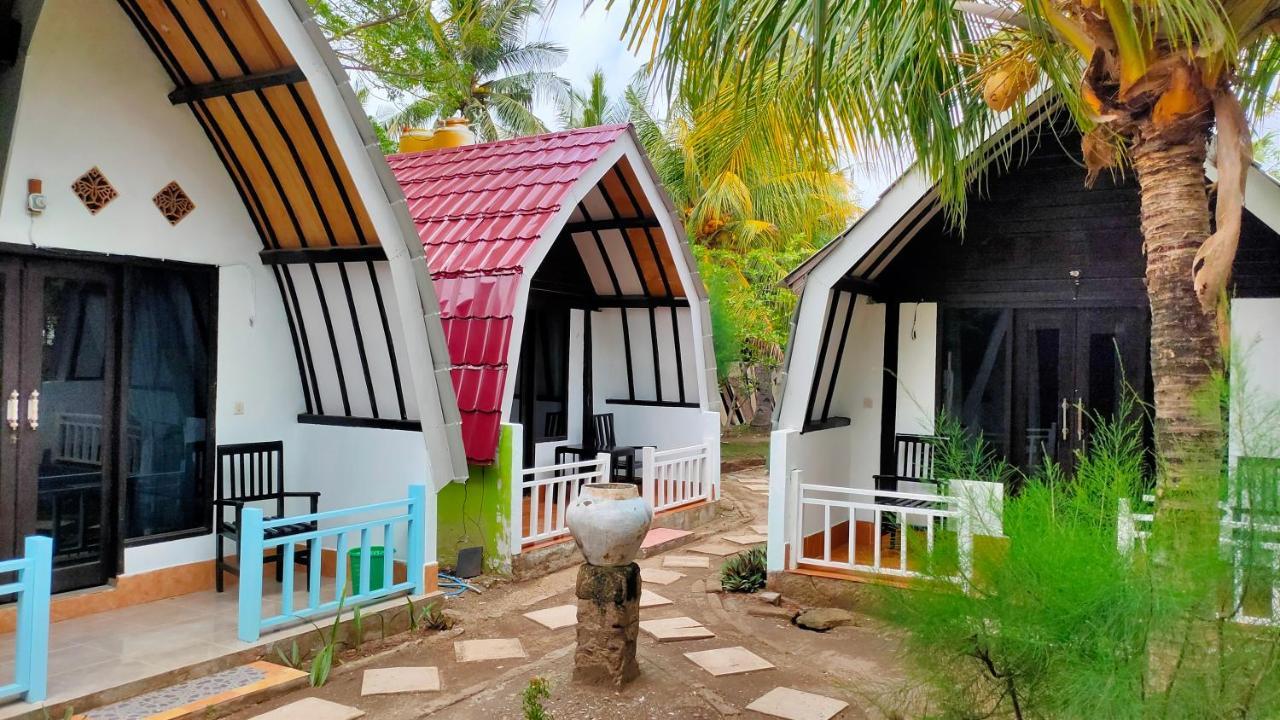 Meno Lodge Gili Meno Esterno foto